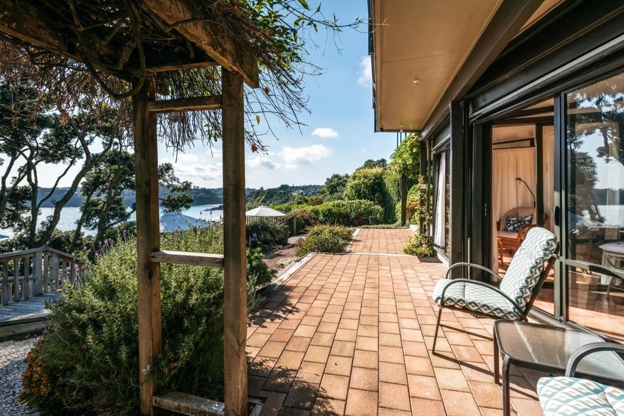 Seadream Villa Oneroa Exterior photo