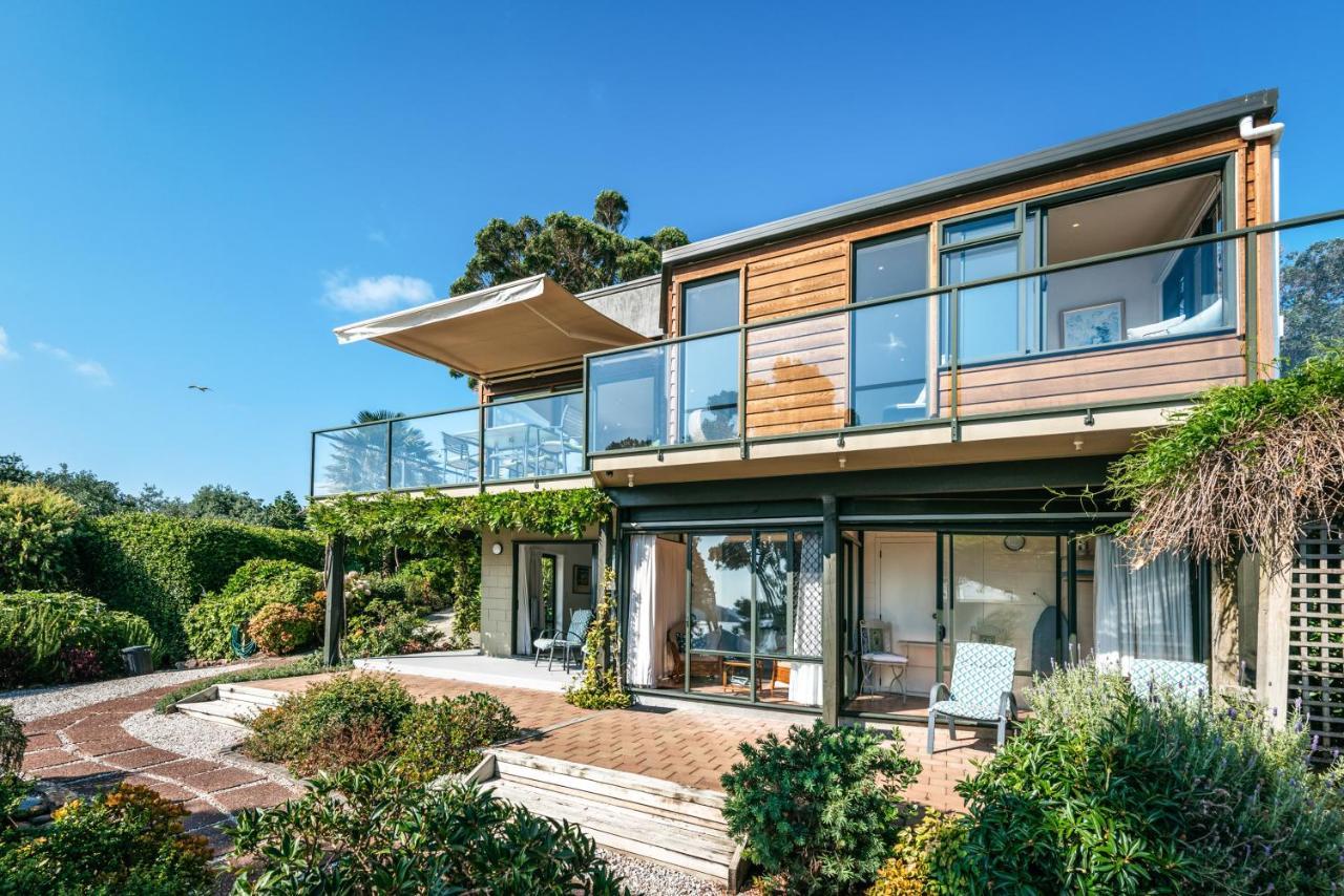 Seadream Villa Oneroa Exterior photo